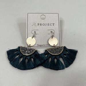 A Project Boho Textured Fan Tassel Boutique Earring NEW Green & Gold Tone